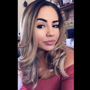 Meet your Posher, Luisa